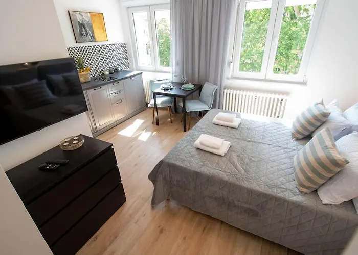 Cozy Studio By Ivanka Design